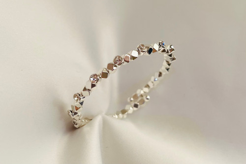 ترکیب کیوب و نگین این بنگل خیلی خاصه