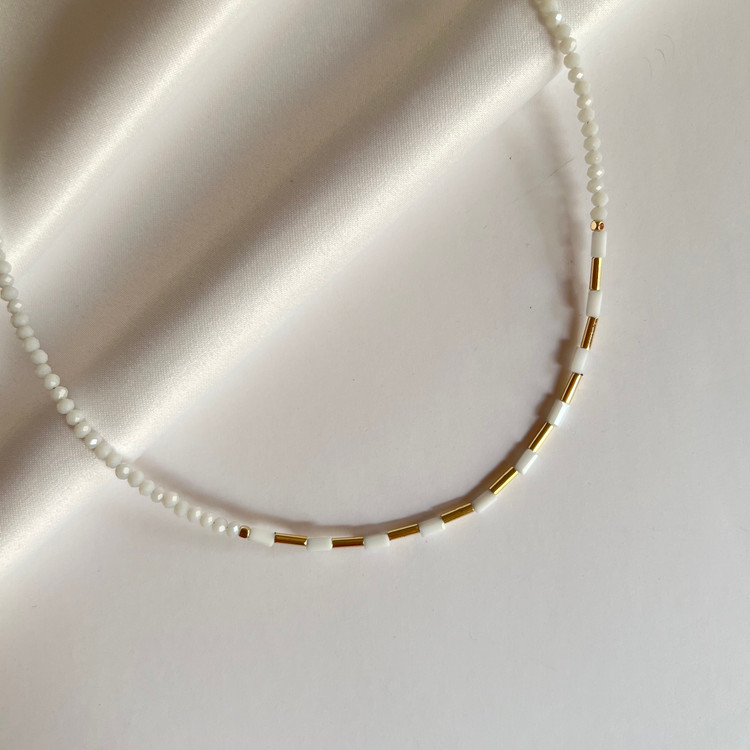 گردنبند مینیمال خطی