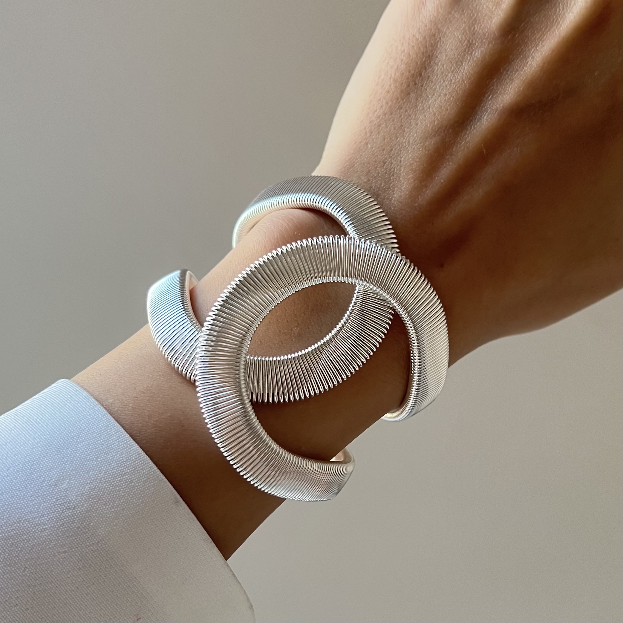 تصویر دستبند بنگلی شنل 